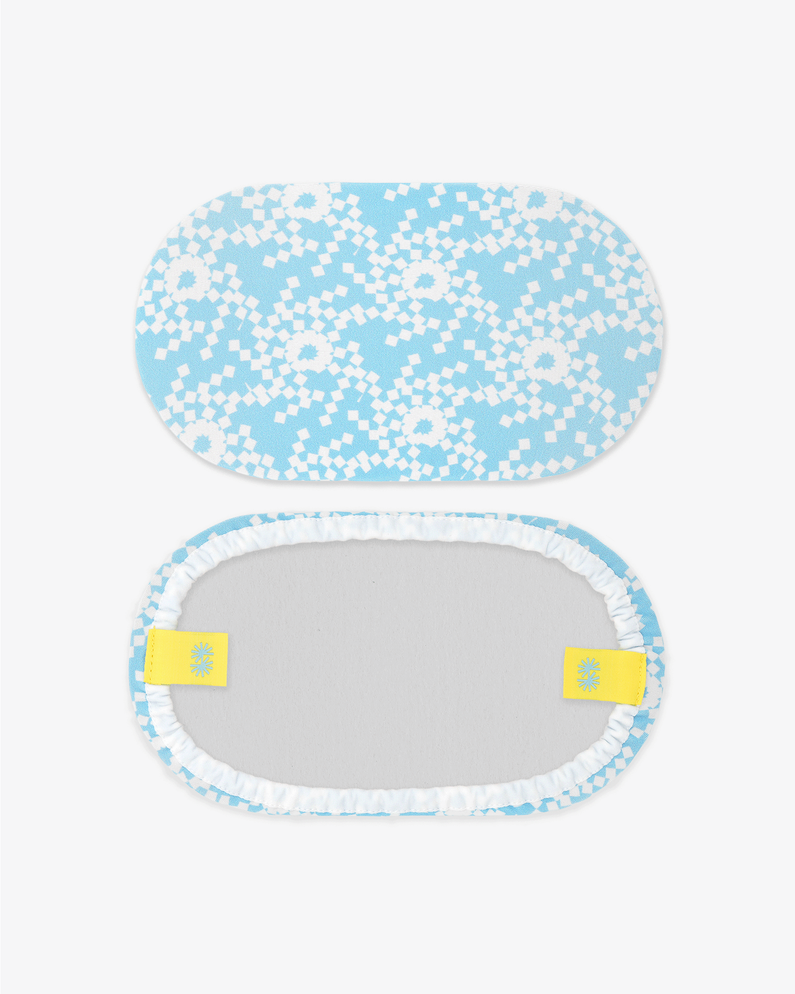 Goggle cover with blue and white geometric snowflake print